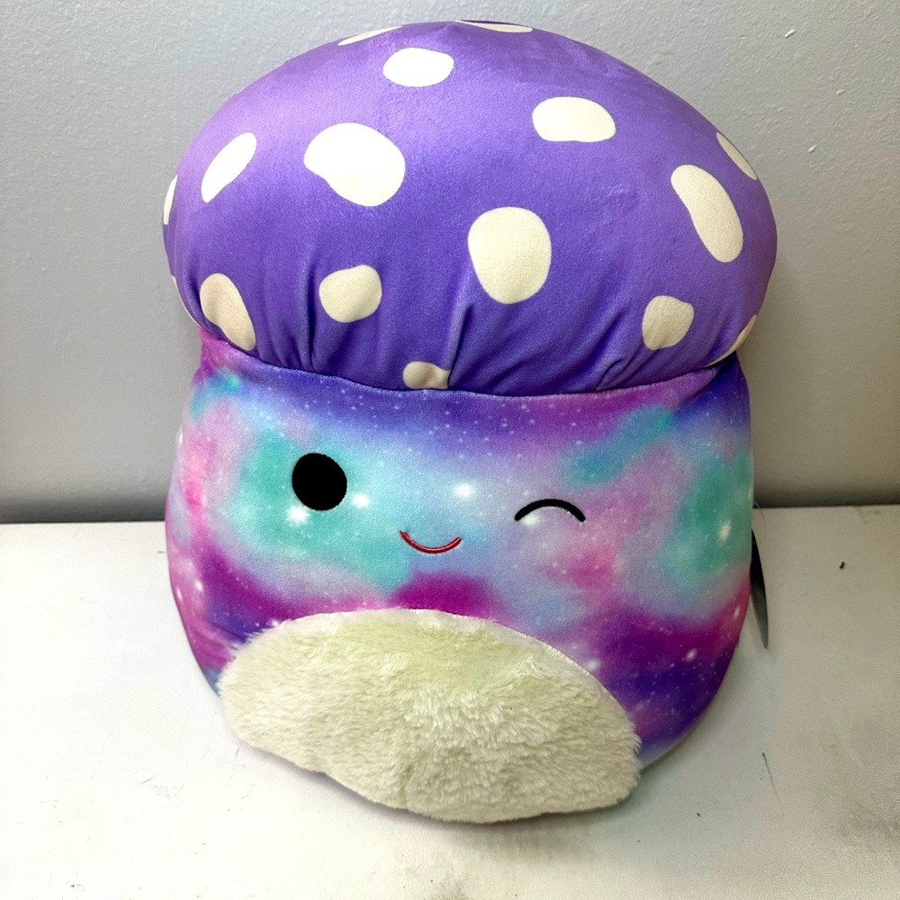 Unai Mushroom Squishmallow 16 inch